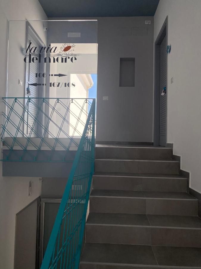 Ferienwohnung La Via Del Mare Licola Exterior foto