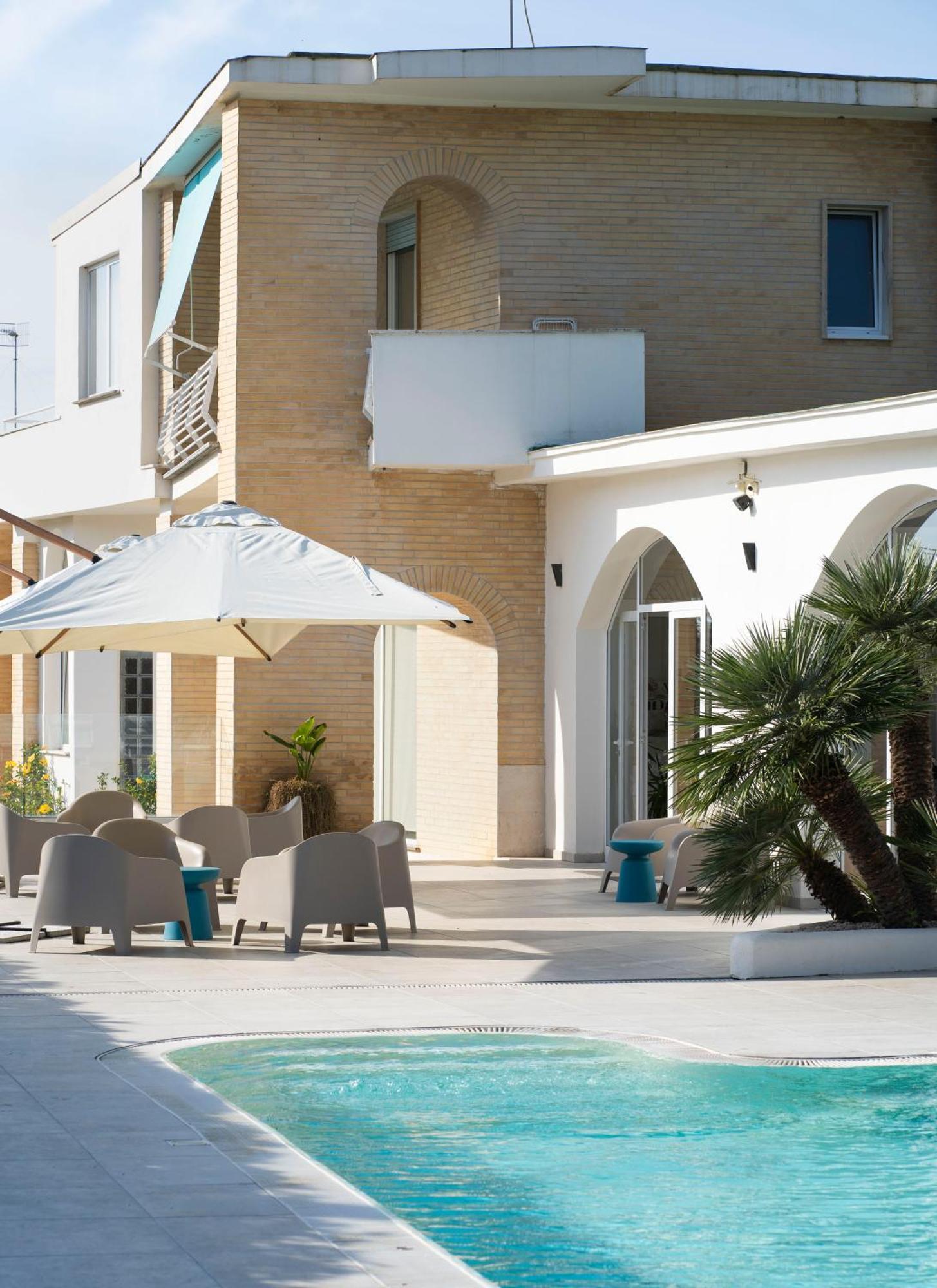 Ferienwohnung La Via Del Mare Licola Exterior foto